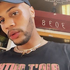 Meet your Posher, Justin